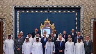 مراجعة خطط طيران الإمارات المستقبلية