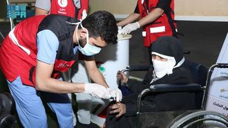 ميناء الوديعة يساعد الحجاج