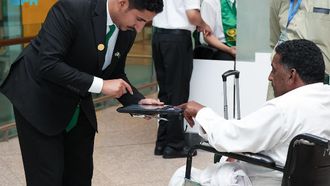 Smart Devices Aid Pilgrims Globally