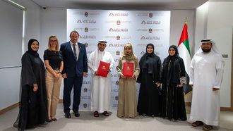 وزارة التربية توقع مذكرة تفاهم لقطاع التعليم الخاص في رأس الخيمة