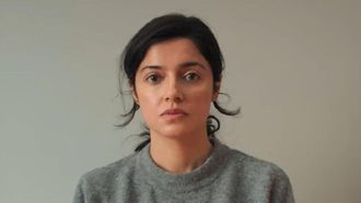 Divya Leads Savi To Success