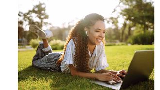 Earn With SiteSwan This Summer