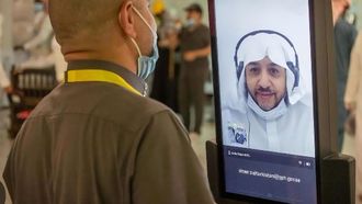 AI Robot Aids Pilgrims At Grand Mosque