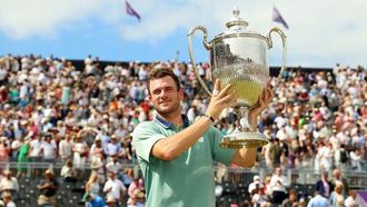 Paul Wins Queen's Championship