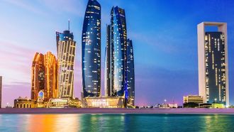 فنادق أبوظبي تشهد زيادة كبيرة في الإيرادات