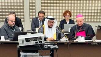 أخلاقيات الذكاء الاصطناعي: قادة العالم يتحدون