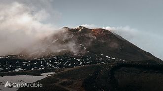 ثوران جبل إتنا يؤثر على رحلات كاتانيا