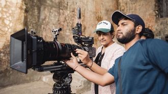 Mukherjee Lauds Vishnuvardhan In Banjaare