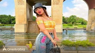 المدون يسعى للخصوصية وسط الفضيحة