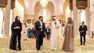Chilean Leader Visits UAE Mosque