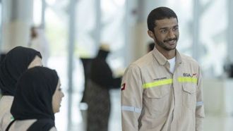 ظهور خريجي القيادة الإماراتية