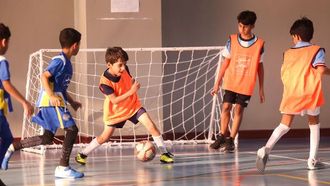 إطلاق برنامج تدريب كرة القدم في دبي