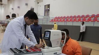 الشارقة تكافح أمراض الحرارة