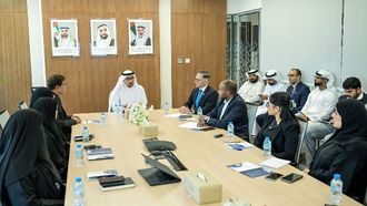 إطلاق أول مختبر للعسل في دولة الإمارات العربية المتحدة