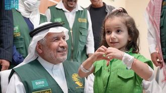 مساعدات لضحايا الزلزال في سوريا وتركيا