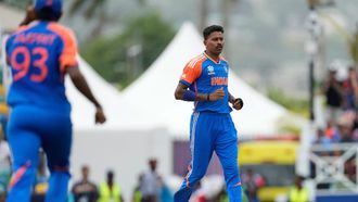 Gambhir Uplifts Pandya In Team India