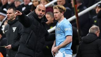 De Bruyne Stays At Man City