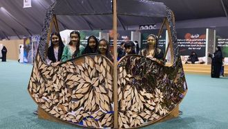 مهرجان ليوا يكرم البرقع الإماراتي