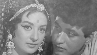 Saira Banu Celebrates Manoj Kumar