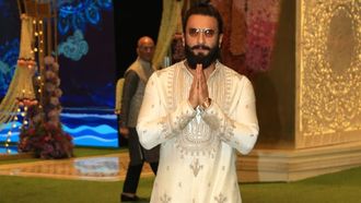 Ranveer's Khilji Look At Mehendi