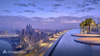 السباحة تحت النجوم في منتجع شاطئ العنوان