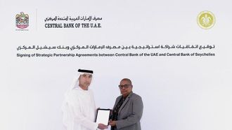 الإمارات وسيشل تعززان التعاون المالي