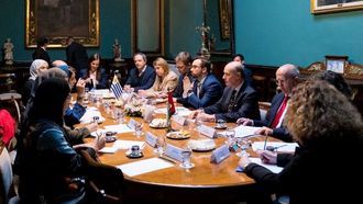 تقدم المحادثات الاقتصادية بين الإمارات وأوروجواي