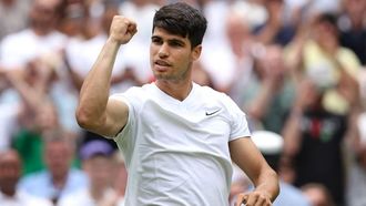 Alcaraz Wins Wimbledon Opener