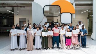 نجاح برنامج التعليم المالي الصيفي في عجمان