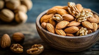 Almonds Vs Walnuts: Health Showdown