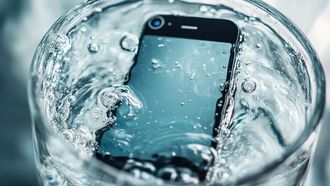 Fix Water-Damaged Phone With Sound