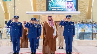 وزير الدفاع يرعى حفل التخرج