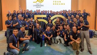 عروض حصرية بمناسبة مرور 50 عامًا على افتتاح لاند مارك