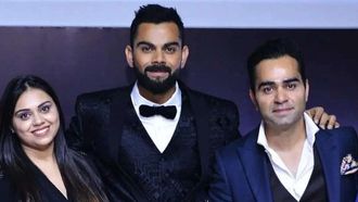 Heroines Behind Cricket Stars