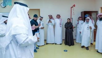 أرامكو تعزز أبحاث النحل