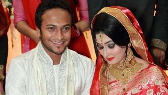 Umme Defends Shakib Against Claims