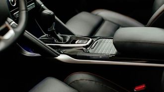 غرامات على شركات صناعة السيارات