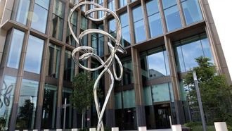 وكالة الأدوية الأوروبية توقف مبيعات عقار أوكسبريتا بعد انسحاب شركة فايزر