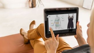 غرفة القياس الذكية AI من Metro Brazil