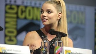 Anya Dreams Of Elsa Role In Frozen