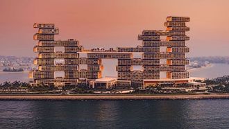 أتلانتس ذا رويال يحتل المركز التاسع في قائمة الفنادق العالمية