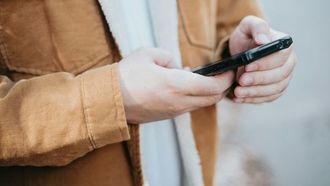 تم الإبلاغ عن خلل في شاشة اللمس في IPhone 16 Pro