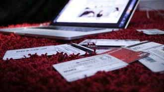 ارتفاع الندم على التسوق عبر الإنترنت