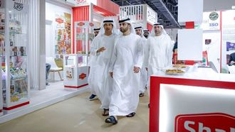 منصور بن محمد يفتتح معرض الأغذية في دبي