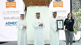 تسجيل أكبر رقم قياسي للصقر البرقع