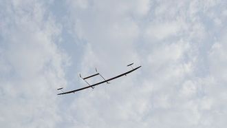 نجاح الإمارات العربية المتحدة في رحلة شبه فضائية