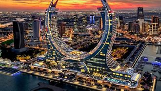 استمتع بأوركسترا قطر الفيلهارمونية في رافلز الدوحة