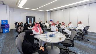 برنامج مدارك يعزز مهارات الفضاء السعودية