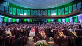 أمير يدعم اجتماع إعادة التأهيل الطبي