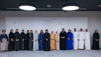 لطيفة بنت محمد تفتتح معرض الفن الإماراتي